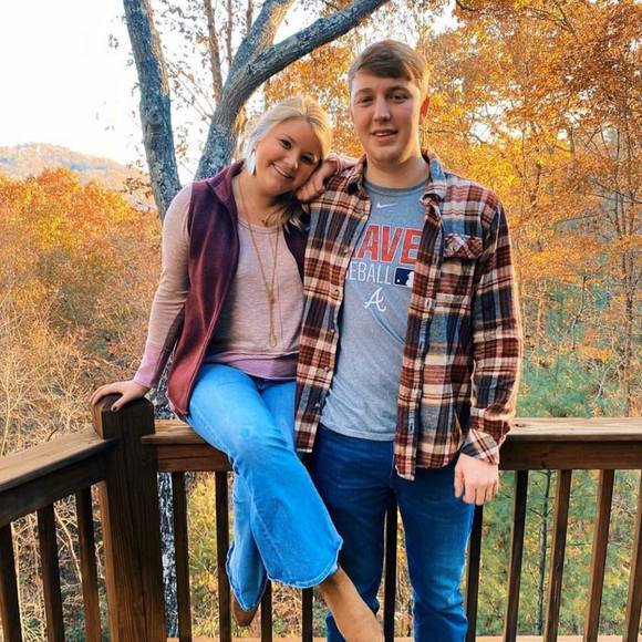 Meet your Posher, Drew - Picture 1 of 1